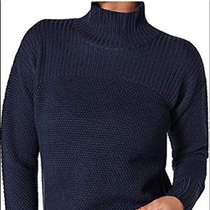 lululemon sweater💫